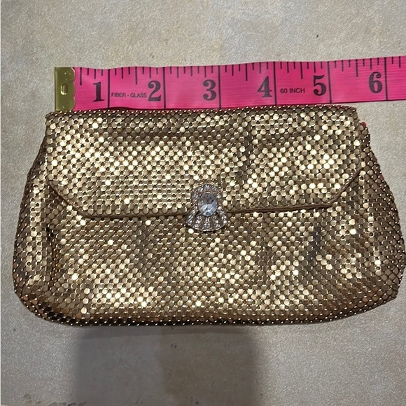 Whiting & Davis gold mesh vintage purse - Picture 9 of 9